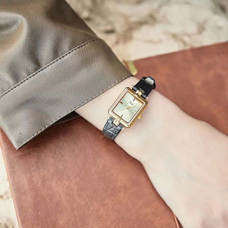 GEDI Vintage Square Quartz Watch