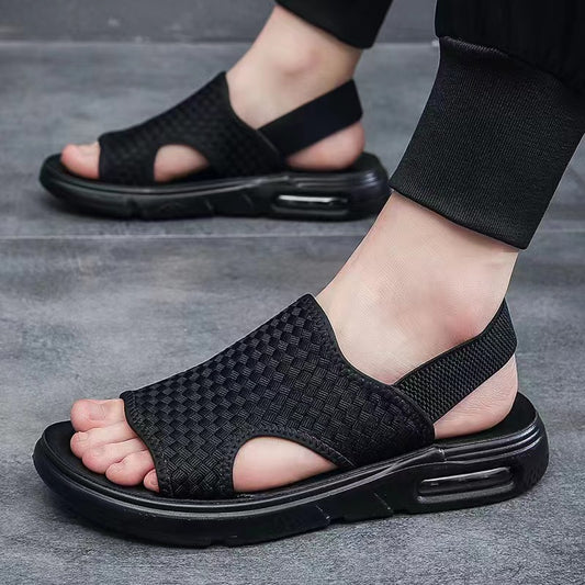 Soft Sole Woven Sandals [Black color]