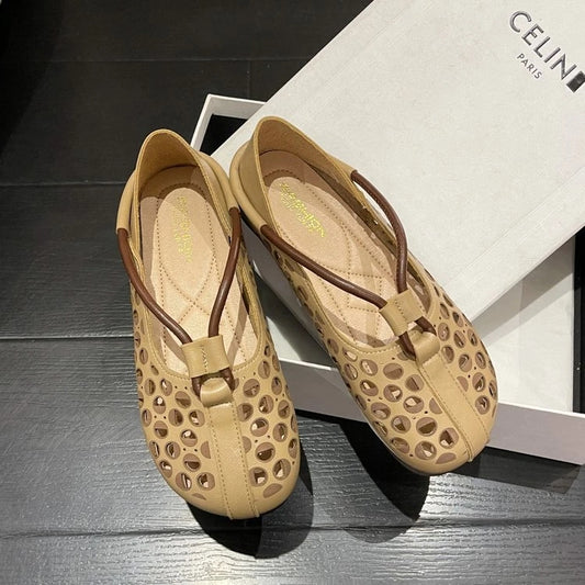 🔥【Clearance Sale】Hollow Out Soft Sole Leather Sandals